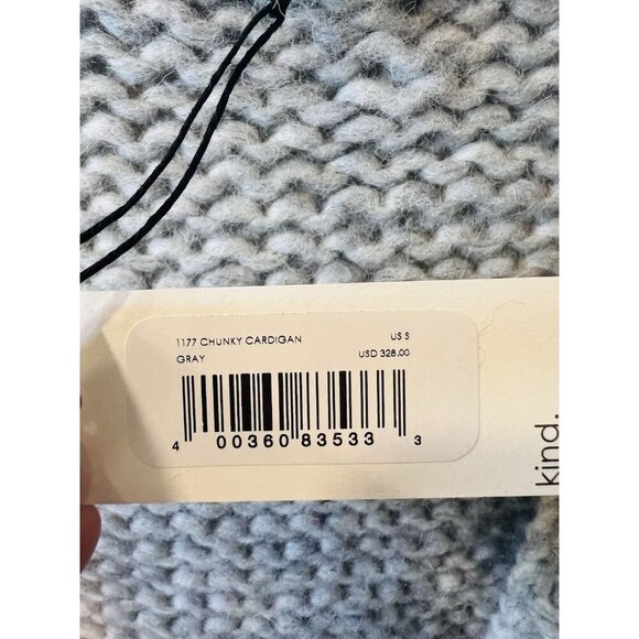Unsubscribed Women’s Chunky Cardigan Small Gray Oversized Hand Knit Peru NWT - Picture 8 of 10